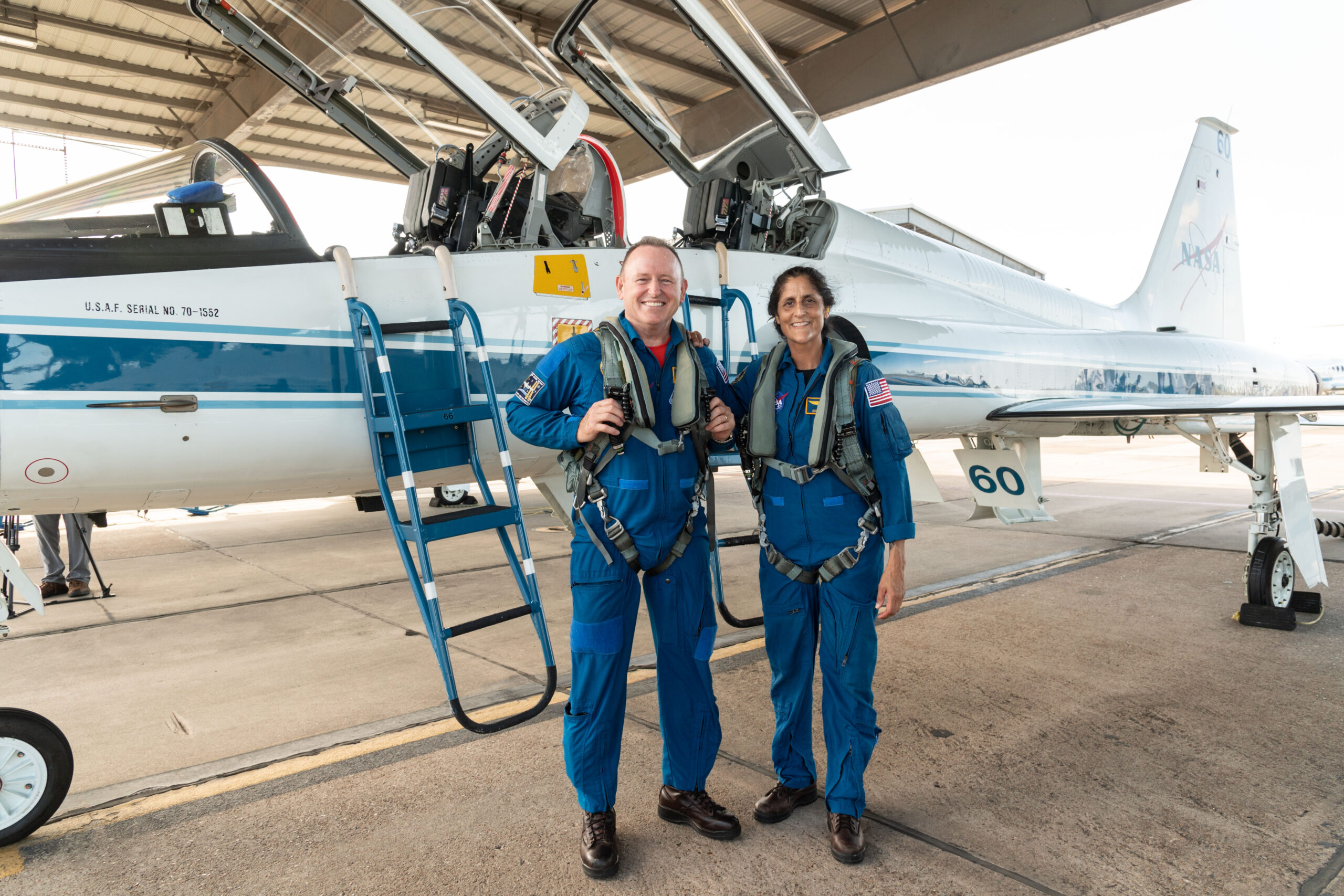 nasa,-boeing-crew-fly-jet-to-florida-for-starliner-launch