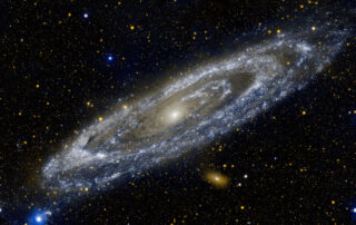 october’s-night-sky-notes:-catch-andromeda-rising!