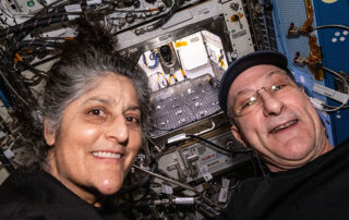 crew-packs-dragon-for-departure-this-week