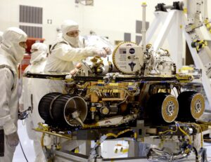 nasa’s-spirit-rover-gets-looked-over