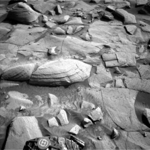 sols-4493-4494:-just-looking-around