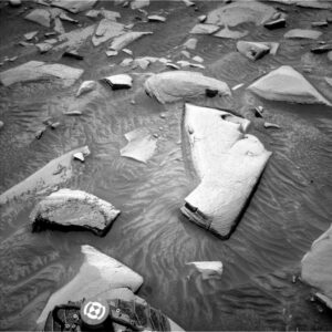 sols-4500-4501:-bedrock-with-a-side-of-sand