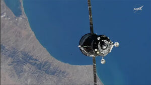 new-crew-docks-to-station-aboard-soyuz-spacecraft