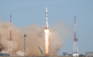crew-from-nasa,-roscosmos-approaching-station-aboard-soyuz-spacecraft