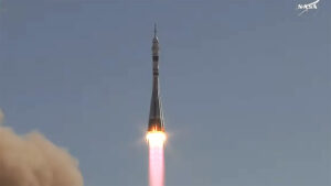 new-crew-lifts-off-aboard-soyuz-rocket-toward-station