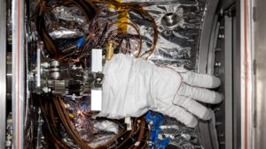 nasa-tests-key-spacesuit-parts-inside-this-icy-chamber
