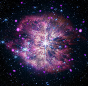 nasa-telescopes-tune-into-a-black-hole-prelude,-fugue