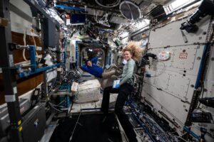 vision,-immune-system-studies-and-hardware-inspections-keep-crew-busy