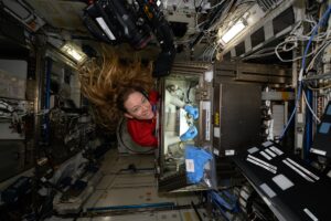 astronauts-update-science-software-and-hardware-keeping-up-ongoing-space-research