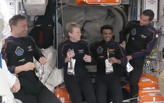 axiom-mission-4-astronauts-enter-station,-begin-research-mission