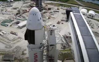 crew-access-arm-retracted