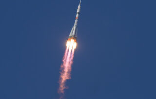 nasa-astronaut-chris-williams,-crewmates-arrive-at-space-station