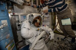 life-science-fills-day-as-expedition-74-nears-thursday-spacewalk
