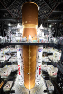 final-steps-underway-for-nasa’s-first-crewed-artemis-moon-mission