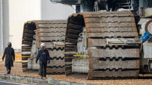 NASA’s Artemis II SLS Rocket and Orion Spacecraft Rollout to Launch Pad 39B