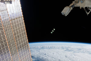 expedition-74-preps-cubesats-and-photographs-earth-for-research