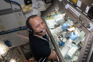 week-wraps-with-cargo-packing,-tech-research-as-crew-12-discusses-mission