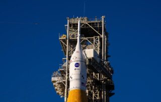 first-motion-set-for-artemis-ii-rollback