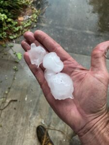 hail-yeah!-nasa-researchers-use-volunteer-observations-for-hail-estimates