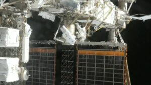 astronauts-install-solar-array-mod-kit,-complete-spacewalk