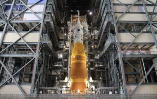 nasa-finalizes-artemis-ii-rollout,-crew-begins-quarantine