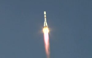 progress-cargo-craft-launches-to-resupply-station-crew