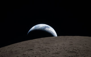 artemis-ii-flight-day-7:-crew-makes-long‑distance-call,-begins-return