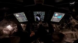 artemis-ii-flight-day 10: crew-completes-final-burn-before-splashdown 