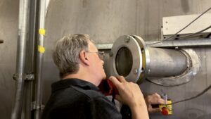 nasa-fires-up-powerful-lithium-fed-thruster-for-trips-to-mars