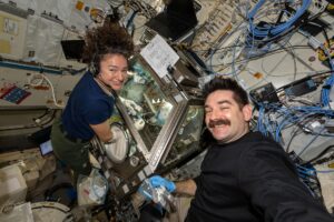 cancer-treatment,-cartilage-repair,-and-spacesuit-checks-wrap-up-week