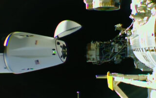 dragon-undocks-to-return-science-experiments-to-earth
