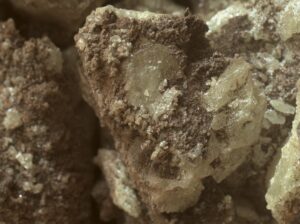 curiosity-sees-martian-sulfur-up-close