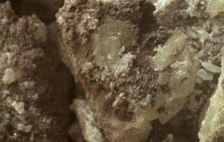 curiosity-sees-martian-sulfur-up-close