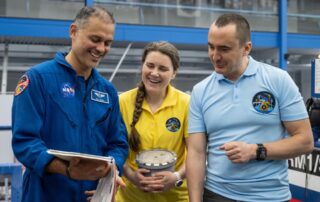 expedition-74-stays-busy-and-awaits-tuesday’s-new-crew-arrival