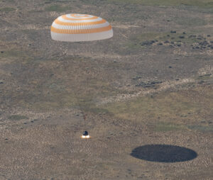 nasa-astronaut-chris-williams,-crewmates-return-from-space-station