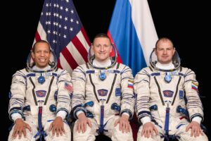 expedition-74-crew-boarding-soyuz,-saying-farewell-to-station-soon