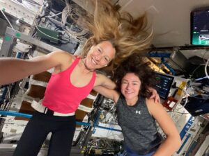 spacesuits,-exercise,-and-cargo-ops-wrap-week-aboard-station