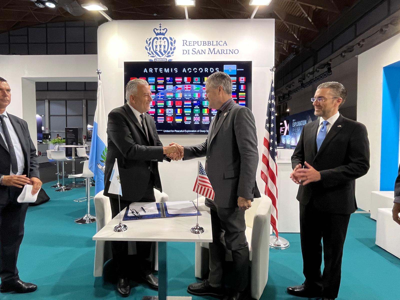 nasa-welcomes-san-marino-signing-the-artemis-accords  
